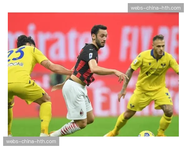 球迷调研显示，超过六成受访者认为本赛季意甲比赛“防守更严谨但观赏性下降”